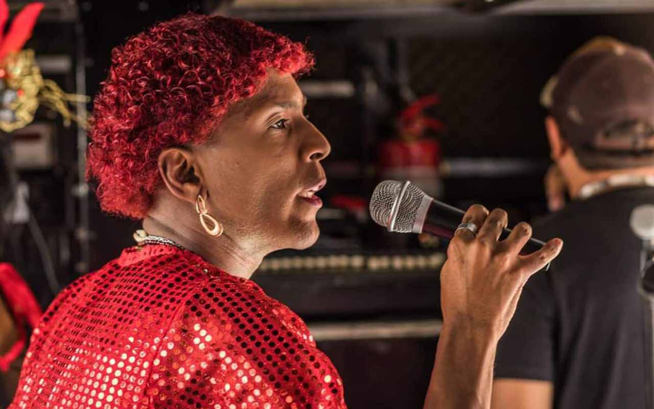 carnaval-ligasp-leci-brandao-lgbtqia+